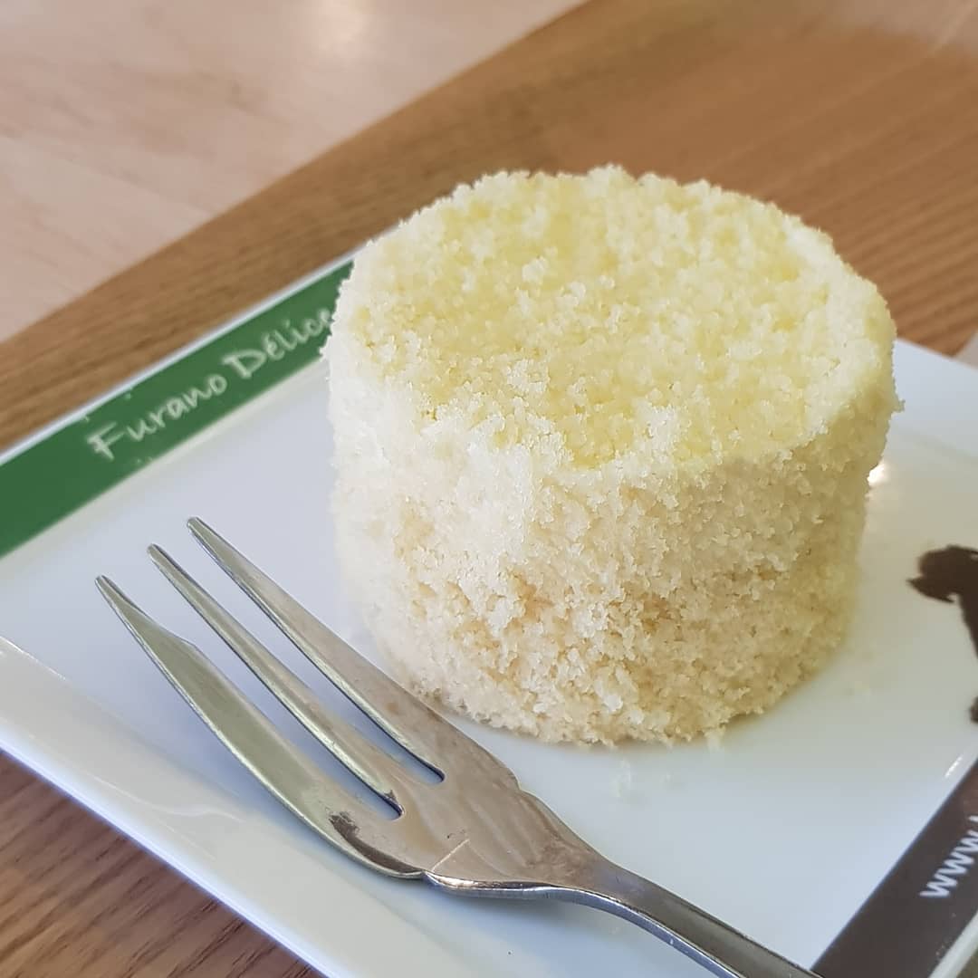 富良野站 富良野牛乳布丁 雙層起司蛋糕 Furano Delice 富良野 菓子工房 富良野 富良野美食 富良野cafe 2019 富良野 cafe 富良野咖啡店 2019 富良野 咖啡店 富良野咖啡廳 2019 富良野 咖啡廳 富良野甜點 2019 富良野 甜點 富良野甜品 2019 富良野 甜品 富良野必食 富良野必吃 函館 函館美食 函館 cafe 函館cafe 2019 函館 甜點 函館甜點 2019 函館 甜品 函館甜品 2019 函館咖啡廳 2019 函館 咖啡廳 函館咖啡店 2019 函館 咖啡店 函館必食 函館必吃 函館必到 函館必去 小樽 小樽cafe 2019 小樽 cafe 小樽 咖啡店 小樽咖啡店 2019 小樽 咖啡廳 小樽咖啡廳 2019 小樽 甜點 小樽甜點 2019 小樽 甜品 小樽甜品 2019 小樽美食 小樽必食 小樽必吃 小樽必到 小樽必去 札幌 札幌甜品 2019 札幌 甜品 札幌 甜點 札幌甜點 2019 札幌 咖啡廳 札幌咖啡廳 2019札幌 咖啡店 札幌咖啡店 2019 札幌cafe 2019 札幌 cafe 札幌美食 札幌必食 札幌必吃 札幌必到 札幌必去 北海道 Hokkaido 北海道必食 2019 北海道必吃 2019 北海道美食 2019 北海道 cafe 北海道cafe 2019 北海道咖啡店 2019 北海道 咖啡店 北海道咖啡龐 2019 北海道 咖啡龐 北海道甜點 北海道 甜點 2019 北海道甜品 2019 北海道 甜品 北海道哈蜜瓜 北海道水果 北海道牛奶 北海道牛乳