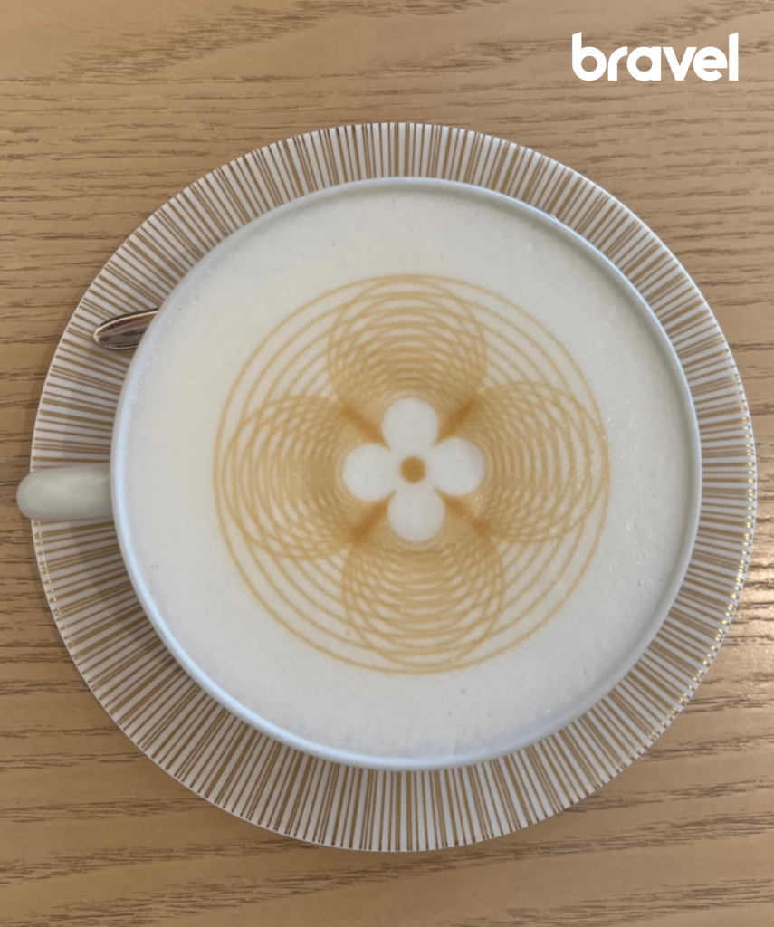 V Caffe Latte from Le Cafe V, Osaka Japan