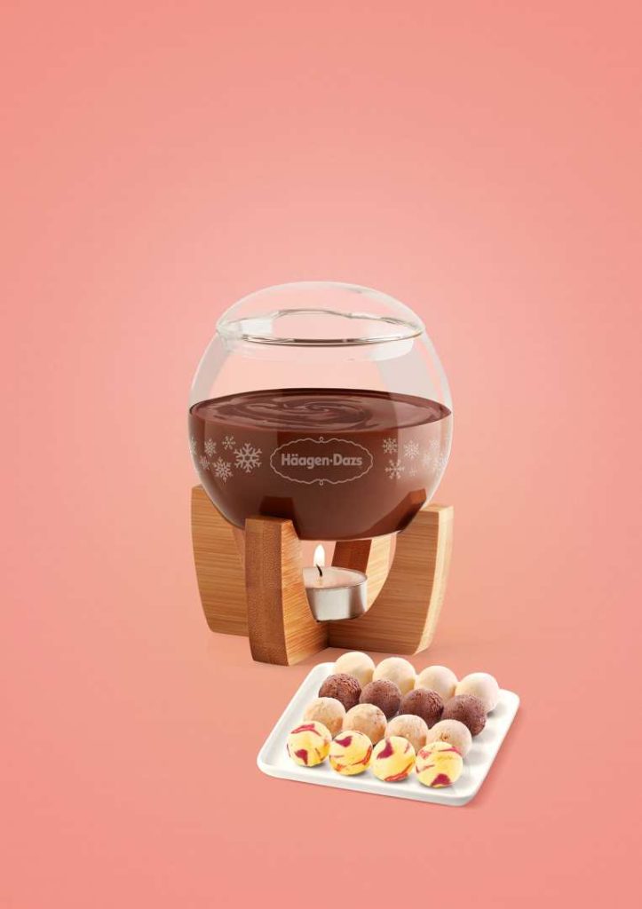 Häagen-Dazs Sanrio BBQ串燒 聖誕到會 Angel & Devil 尖沙咀凱悅酒店 銅鑼灣柏寧酒店 Ebb & Flow大堂酒廊 酒店到會 聖誕大餐 酒店聖誕大餐 KKday 聖誕必食 聖誕必吃 聖誕大餐2020 聖誕到會2020 酒店聖誕大餐2020
