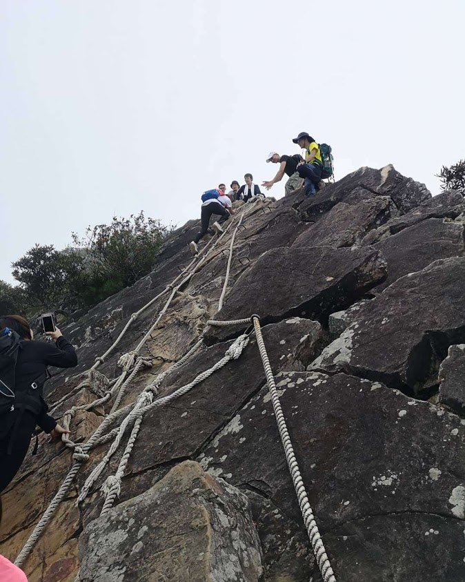 台灣登山 五寮尖登山步道 劍龍稜步道 拉繩步道 拉繩攀岩 攀岩步道 攀岩體驗 皇帝殿登山步道 登山步道 鳶嘴稍來山登山步道 孝子山步道