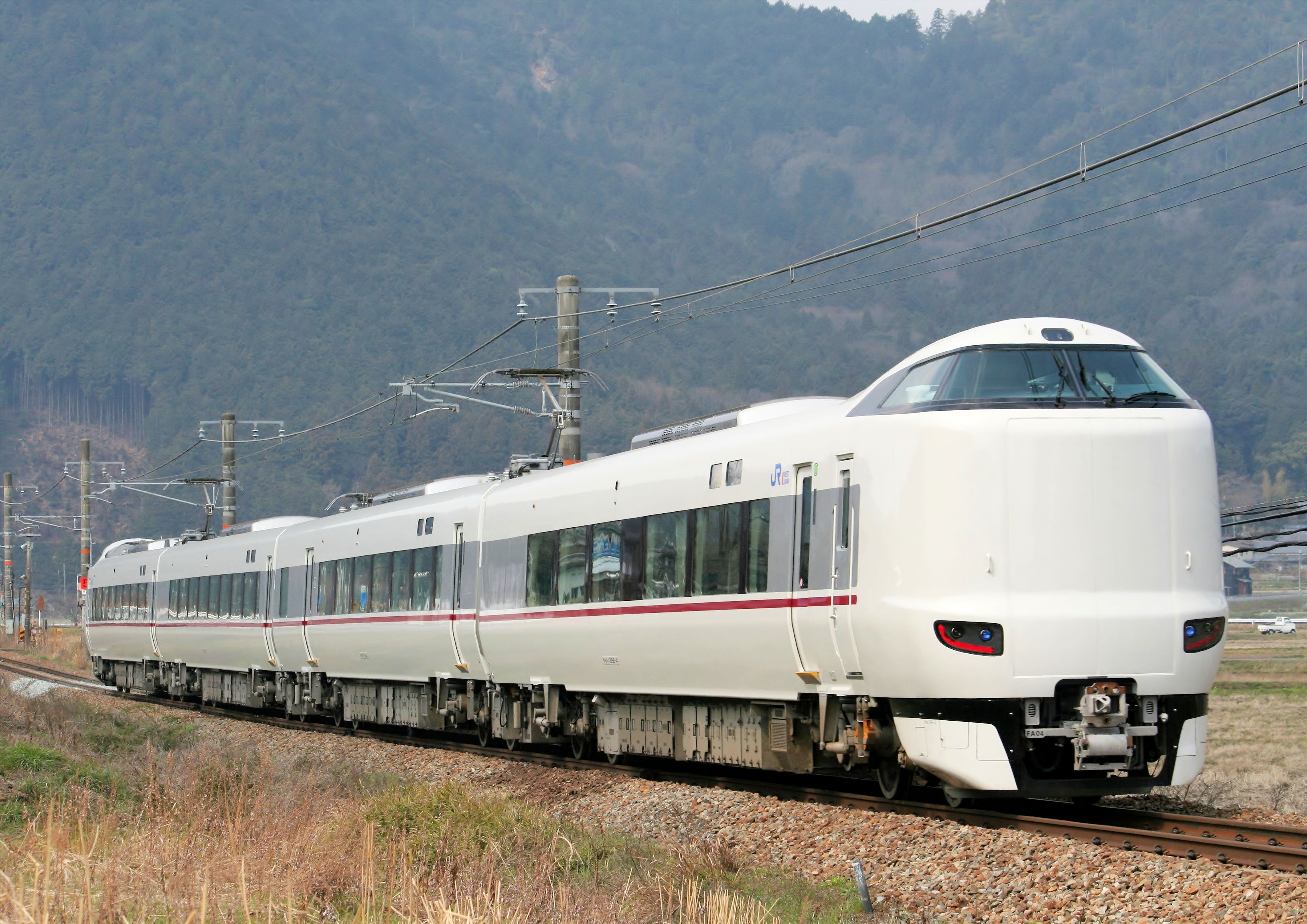 JR東方白鸛號列車 城崎溫泉 交通 在JR「新大阪站」或「大阪站」上車，乘搭JR東方白鸛號列車的特急班次便可以直接由大阪去城崎溫泉 關西溫泉 七大外湯 城崎溫泉旅館