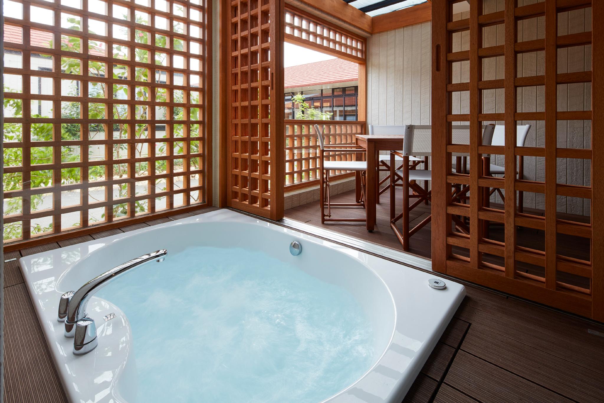 阿拉曼達海湧泉珊瑚村旅館