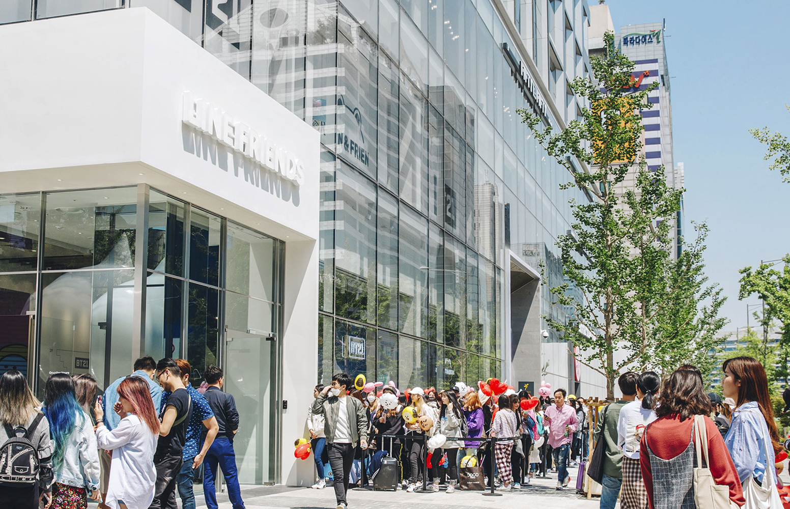 Line Friends Store 韓國Line Friends Store Line Friends Store必買 Line Friends Store弘大店 Line Friends Store弘大 弘大Line Friends Store 韓國BT21 BT21韓國 BT21弘大 弘大BT21 BT21 弘大逛街地圖 韓國弘大 弘大必買 弘大逛街 弘大景點 弘大 弘大購物 弘大shopping 弘大商圈 韓國好去處 韓國景點 首爾好去處 首爾景點