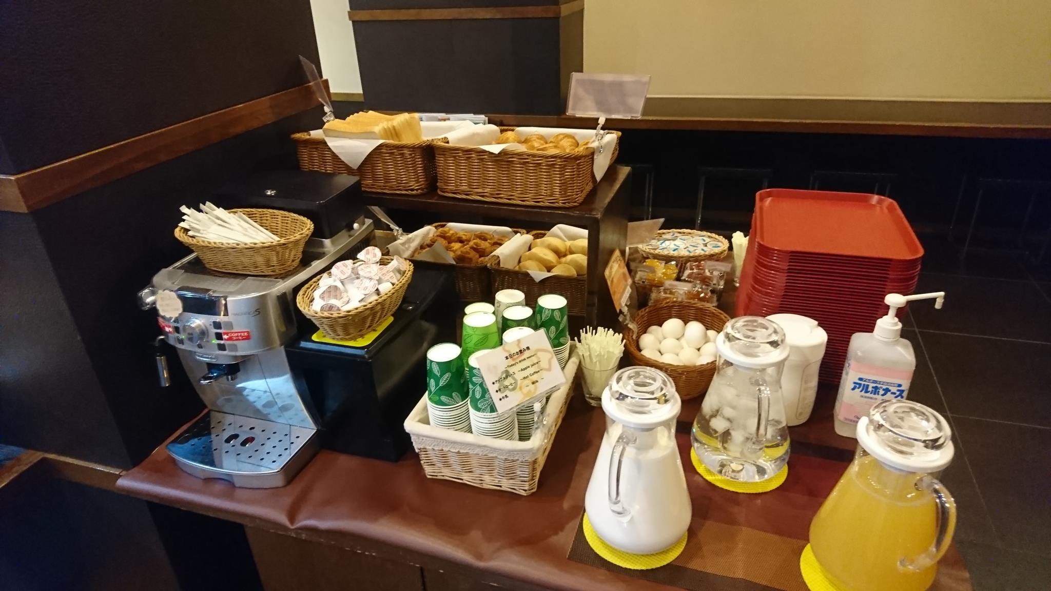 東京自由行！高CP值！新宿人氣商務旅館！Lonestar 城市酒店 (City Hotel Lonestar) - 免費早餐