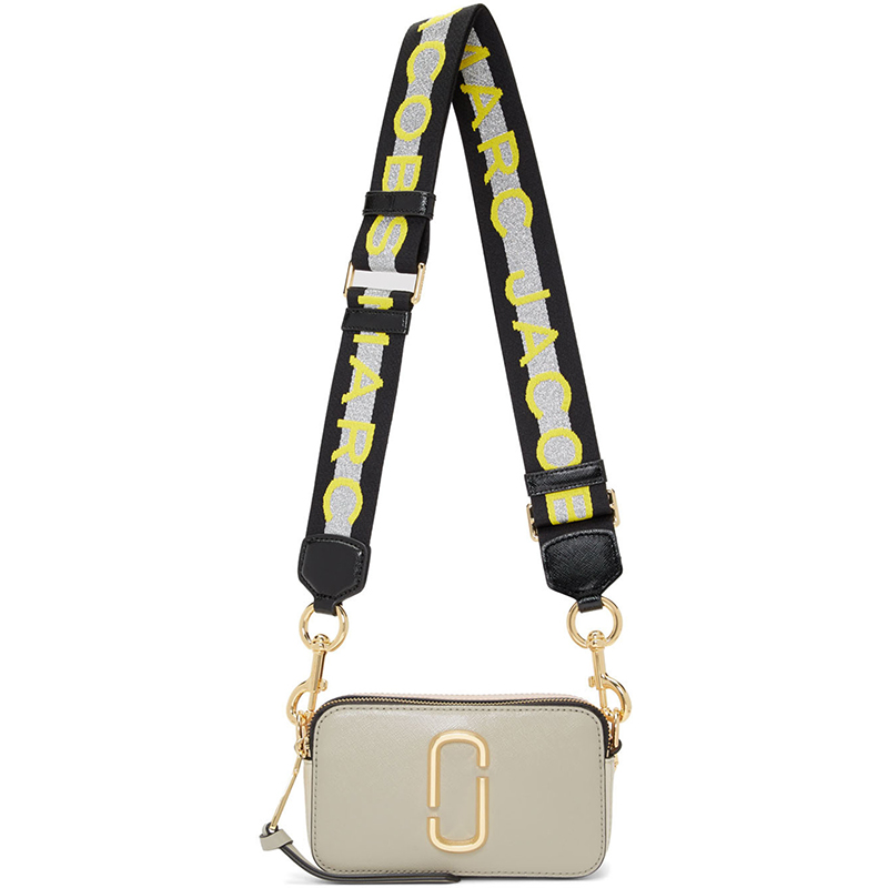 SSENSE折扣 SSENSE優惠 SSENSE PROMO CODE
Marc Jacobs特價 Marc Jacobs優惠 Marc Jacobs折扣
Marc Jacobs Snapshot Marc Jacobs相機包 Marc Jacobs相機袋
Marc Jacobs
Beige Small Snapshot Camera Bag