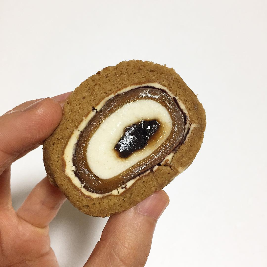 Mochi Mochi蛋糕捲 띵작모찌모찌롤 韓國美食 韓國必食 韓國必吃 韓國便利店 釜山伴手禮 韓國 超商 7-11 粥 韓國東大門必買商品 7-11牛奶 韓國香菸 7-11便當推薦 大邱必吃 韓國 電器 7-11刀 韓國退稅2019 韓國釜山必買衣服 韓國買手機 便利商店 早餐 7-11 地瓜 價格 樂豆卡7-11 7-11 香菸 韓國巧克力餅乾 好喝飲料 韓國咖啡包 7-11地瓜價格 推薦飲料 韓國必買2019 2019韓國必買 韓國起司條 7-11 吐司 仁川機場必買零食 韓國 巧克力餅乾 釜山2019 韓國必買 2019 便利超商 仁川機場必買 7-11美食 7-11香菸 仁川機場 必買 美谷豬禮 大邱必買 韓國 便利商店 韓國必買電子產品 首爾必買零食 韓國 首爾 必買 韓國大邱必買 韓國必買 2019 韓國必買 零食 仁川機場必買零食 韓國 超市 必買 韓國咖啡推薦 韓國 零時 韓國必買 2018 韓國餅乾推薦 韓國 必買 零食 仁川機場必買 blog.7-11.co 7-11飲料 7-11香菸價格2018 gs25 korea 7-11 早餐 韓國名產 7-11早餐 超商飲料 韓國釜山必買包包 韓國東大門必買商品 韓國超商 韓國必買的東西 韓國軟糖 7-11必吃 2018 韓國必買 韓國機場必買 仁川機場 必買 弘大 超市 釜山必買伴手禮 711飲料 韓國 釜山 必買 弘大必買 韓國免稅店必買 711 早餐 韓國gs25 韓國必買電器 韓國零食 首爾 必買 韓國 cu 韓國必買2018 韓國飲料 韓國 伴手禮 韓國7-11 韓國 零食 韓國超市必買 韓國買什麼 韓國買 韓國 買 韓國 飲料 cu 韓國 韓國商店 gs25 韓國 韓國必買2017零食 韓國釜山必買 韓國必買食物 釜山必買2019 韓國零食必買 韓國限定 釜山 必買 去韓國必買的東西 去韓國必買 韓國飲料 韓國零食推薦 韓國必買零食價格 韓國必買必吃 2019 韓國必買 泡麵推薦2019 2019 韓國必買 首爾手信 韓國超市必買 釜山必買 去韓國必買的東西 韓國 零食 韓國必買零食 韓國手信推介 韓國手信零食 韓國必買手信 7 11 早餐 gs25 korea 首爾2019 弘大必買 仁川機場必買 韓國 零食 推薦 韓國 7 11 韓國 電器 韓國釜山必買 釜山 手信 2017 韓國必買 首爾 手信 韓國 便利 店 韓國 雪糕 韓國便利店 韓國 化妝品 超市 韓國必去 韓國 必去 韓國首爾必買 韓國釜山必買零食 gs25 韓國 釜山必買2017 去韓國必買 韓國買什麼 7-11香菸價格 韓國必買必吃 韓國大邱必買 7-11 美食 釜山必買零食 7-11元祖雪餅 711 飲料 韓國糖果 7-11香菸價格2019 7 11飲料商品 便利商店 飲料 7-11 三明治 711早餐 7-11微波食品推薦2019 韓國釜山必買2019 韓國必買包包 韓國電器 韓國必買零食2019 711三明治 韓國必去 韓國便利商店 711美食 韓國 買 7-11微波食品推薦2018 韓國必買美妝2019 濟州島必買 飲料分享器 7-11 4g吃到飽 韓國必買泡麵 韓國伴手禮長輩 韓國濟州島必買 7-11飲品 便利商店裡誰也買不到 韓國gs25 韓國旅遊必買 7-11 牛奶 韓國好玩嗎 釜山必買2019 好賣＋ 7 11最便宜的煙 7-11微波食品推薦 韓國2019必買 韓國水果季節 韓國 買 機場 7 11 韓國 攻略 韓國 水果 季節 濟州島必買 入口店零食 韓國必買包包 韓國必買化妝品2017 必買必賣 韓國化妝品必買 零食 推薦 韓國自由行2019 便利商店 韓國咖啡 韓國物價 7-11 咖啡 韓國必買2019 去韓國必買的東西 仁川機場必買 韓國必買 韓國 必買 gs25 首爾必買 韓國 便利商店 韓國超商 韓國便利商店 韓國必買零食 韓國必買2019 韓國釜山必買2019 韓國必買零食2019 大邱必買 韓國2019 東大門必買 2019韓國 韓國零時 韓國2019必買 7-11 飲料 gs25 韓國cu 韓國gs25 gs25 korea 韓國 cu cu 韓國 韓國7-11 韓國超商 韓國 超商 釜山必買2017 首爾必買2017 韓國2017必買 韓國濟州島必買 韓國必買 韓國必買2020 韓國便利店2020 韓國必買 首爾必買 韓國 便利 店 gs25 韓國便利店 韓國手信 韓國 7 11 韓國零食 韓國 必買 韓國必買商品 韓國必買的東西 韓國手信2019 韓國必買2019 韓國 超商 釜山必買 gs25 korea 韓國cu 韓國必買商品 韓國首爾必買 韓國旅遊必買 韓國伴手禮 2019韓國必買 韓國 便利 店 gs25 韓國便利店 韓國 7 11 gs25 korea 韓國必買2017 7 11 雪糕 香港 韓國 食品 店 44142 7-11 雪糕 7－11 韓國必買商品 7-11 便利店 香港 7 11 便利 店 2017韓國必買 濟州島必買 7 11 煙 便利 韓國必買 韓國便利商店 韓國必買零食 首爾必買 韓國 必買 韓國零食 韓國手信 韓國超市必買 釜山必買 韓國機場必買 東大門必買 韓國首爾必買 韓國必買電器 韓國 手信 韓國必買2018 韓國 買 首爾 必買 韓國必買伴手禮 韓國特色手信 韓國2019