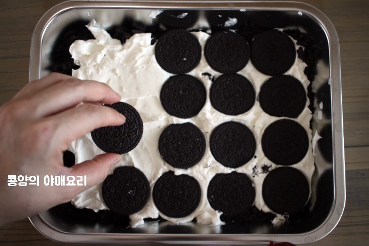 蛋糕食譜 甜點食譜 甜品食譜 A Twosome Place Oreo蛋糕 Oreo Ice Box蛋糕 免焗蛋糕 韓國食譜 韓國甜品 韓國甜點