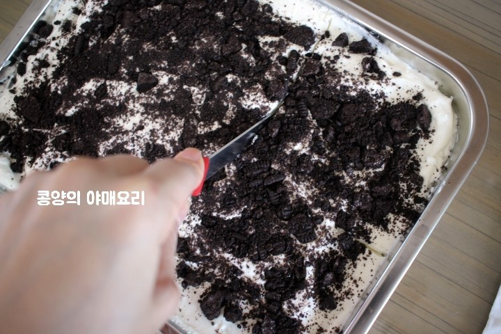 蛋糕食譜 甜點食譜 甜品食譜 A Twosome Place Oreo蛋糕 Oreo Ice Box蛋糕 免焗蛋糕 韓國食譜 韓國甜品 韓國甜點