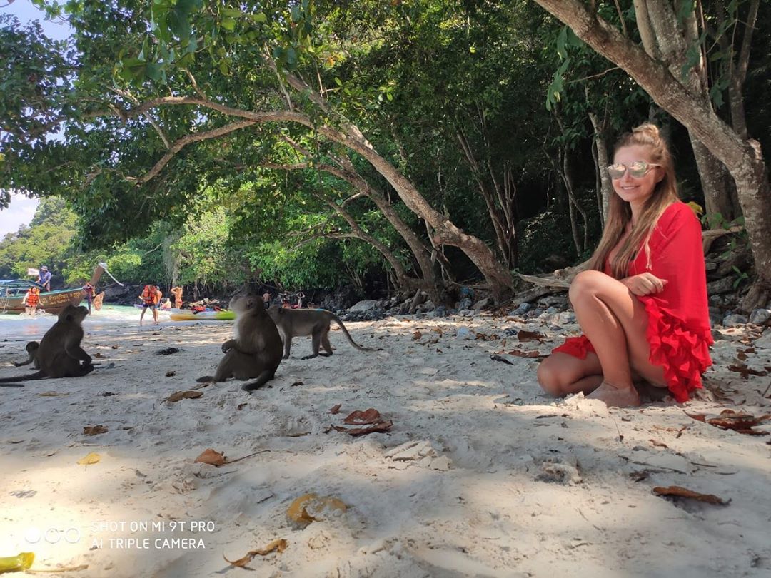 布吉外島 布吉外島遊 布吉 外島 遊 PP島 Phi Phi Islands 皮皮島 披披群島 Phuket Weekend Market Chaofa Variety Weekend Market Naka Market 布吉週末夜市 普吉週末夜市 布吉大佛 普吉大佛 大坡夜市 Sunday Walking Street Market Lard Yai 布吉鎮 舊城區 Clock Tower 泰國夜市 泰國自由行 泰國景點 泰國必去 PP島 卡塔海灘 Kata Beach 珊瑚島 攀牙灣 幻多奇樂園 芭東海灘酒吧街 皇帝島 斯米蘭群島海洋公園 普吉大佛 查龍寺 普吉鎮 布吉鎮 布吉大佛 Hanuman World Flying Hanuman 反轉屋 Baan Teelanka 布吉 布吉自由行 布吉景點 普吉 布吉好去處 布吉必去 布吉必去景點 布吉必玩 普吉自由行 布吉 景點 布吉景點推介 布吉島 普吉島 phuket 泰國布吉自由行 泰國布吉 泰國普吉 布吉有咩玩 布吉 夜市 布吉夜市