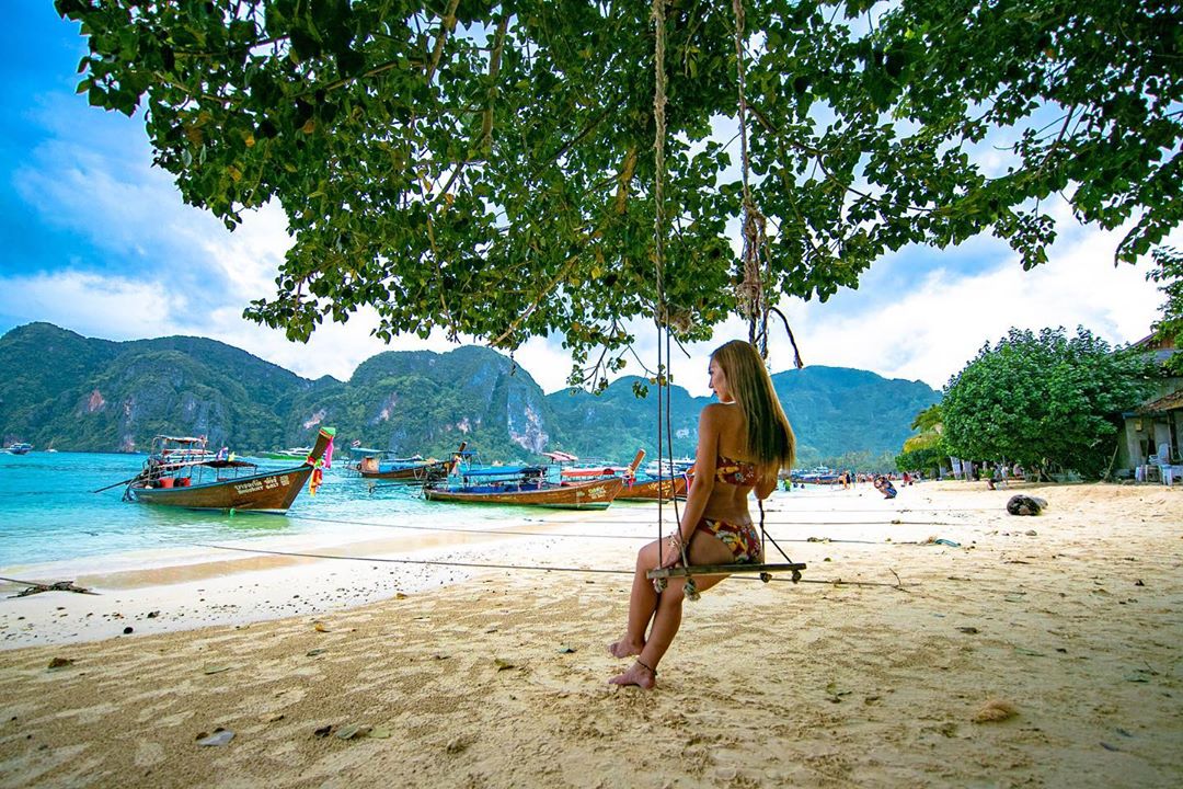 布吉外島 布吉外島遊 布吉 外島 遊 PP島 Phi Phi Islands 皮皮島 披披群島 Phuket Weekend Market Chaofa Variety Weekend Market Naka Market 布吉週末夜市 普吉週末夜市 布吉大佛 普吉大佛 大坡夜市 Sunday Walking Street Market Lard Yai 布吉鎮 舊城區 Clock Tower 泰國夜市 泰國自由行 泰國景點 泰國必去 PP島 卡塔海灘 Kata Beach 珊瑚島 攀牙灣 幻多奇樂園 芭東海灘酒吧街 皇帝島 斯米蘭群島海洋公園 普吉大佛 查龍寺 普吉鎮 布吉鎮 布吉大佛 Hanuman World Flying Hanuman 反轉屋 Baan Teelanka 布吉 布吉自由行 布吉景點 普吉 布吉好去處 布吉必去 布吉必去景點 布吉必玩 普吉自由行 布吉 景點 布吉景點推介 布吉島 普吉島 phuket 泰國布吉自由行 泰國布吉 泰國普吉 布吉有咩玩 布吉 夜市 布吉夜市