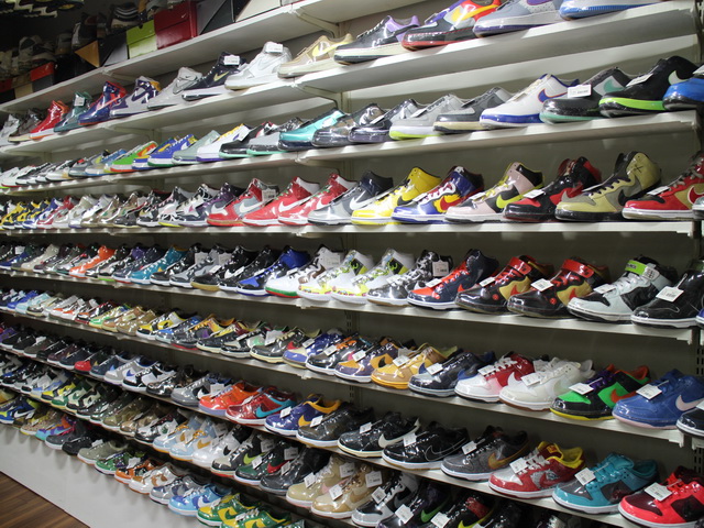 Sneaker Shop SKIT OSAKA Minamihorie