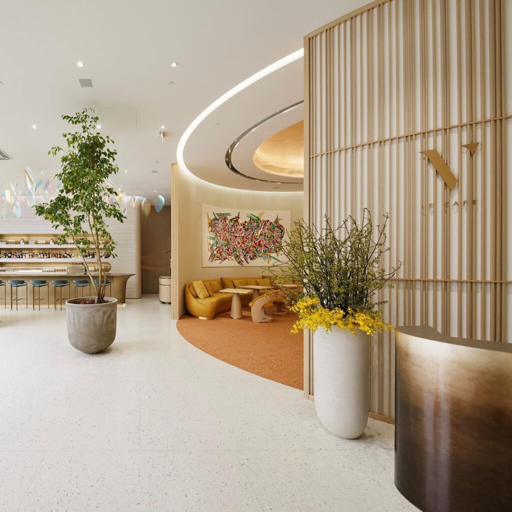 Le Cafe V, Osaka Japan