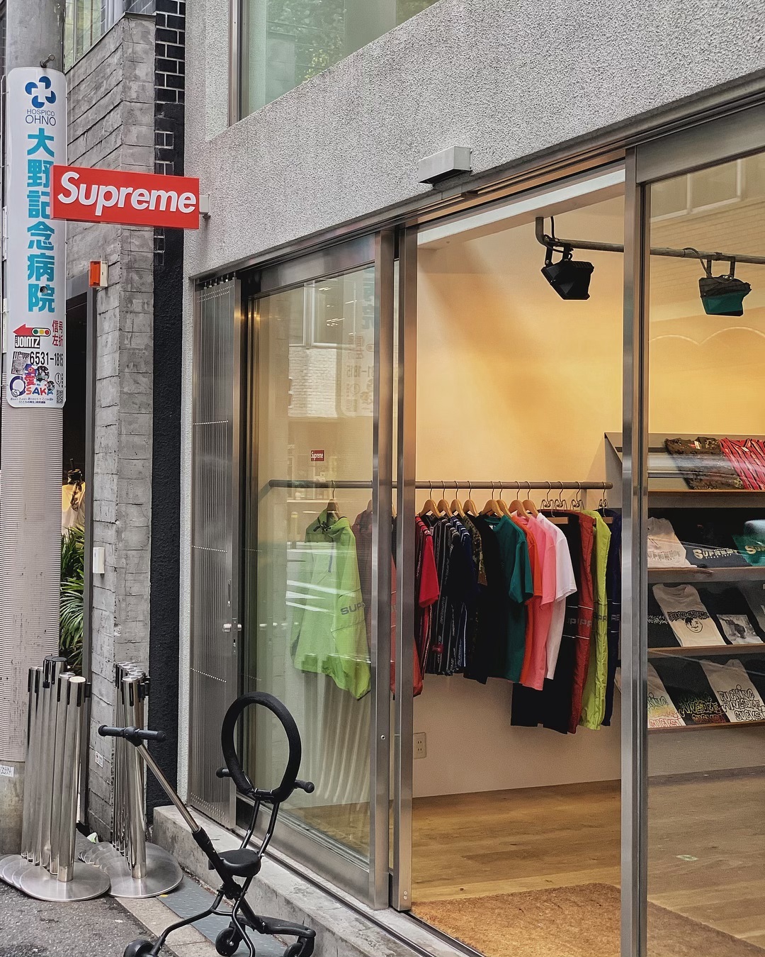Supreme Osaka 大阪 supreme 大阪 orange street osaka 南崛江 堀江 大阪shopping 大阪購物 大阪逛街 南堀江 手袋 南堀江 購物 大阪 美國村 美國村大阪