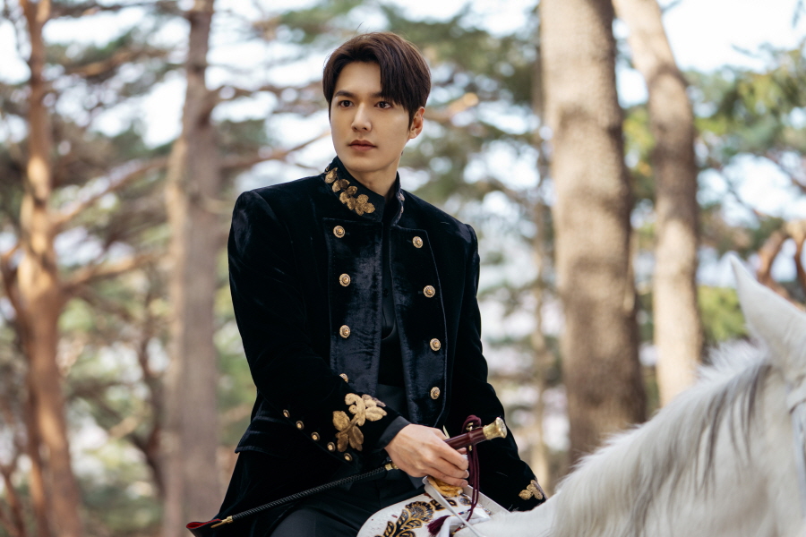 韓劇 The King:永遠的君主 李敏鎬 最新韓劇 Netflix 韓劇推薦 韓劇推介 金高銀 OST Zion.T Mamamoo 華莎 I Just Want To Stay With You Orbit