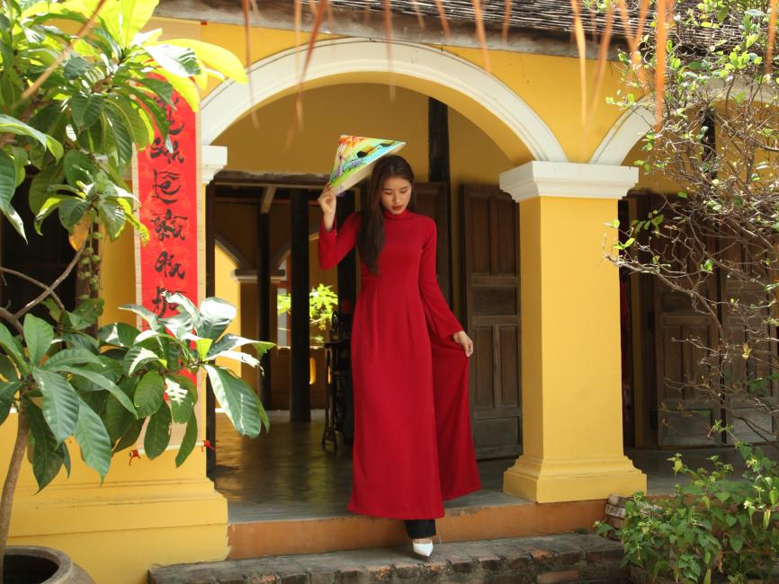 傳統越服體驗，既優雅又端莊