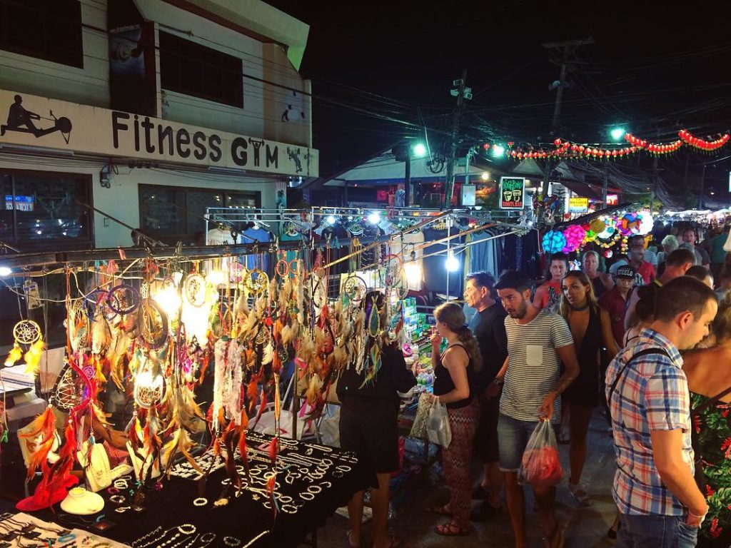 蘇美島夜市 拉邁海灘 週日拉邁夜市 Sunday Lamai Night Market