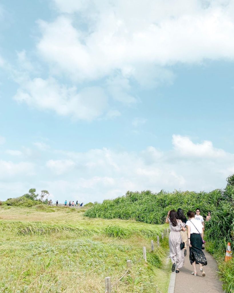 沖繩萬座毛全攻略 萬座毛交通 廿田人月座毛象鼻岩最佳拍攝地點及時間 萬座毛巴士 萬座毛MapCode 萬座毛自駕 萬座毛傳說