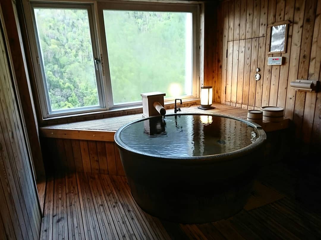 日本溫泉旅館