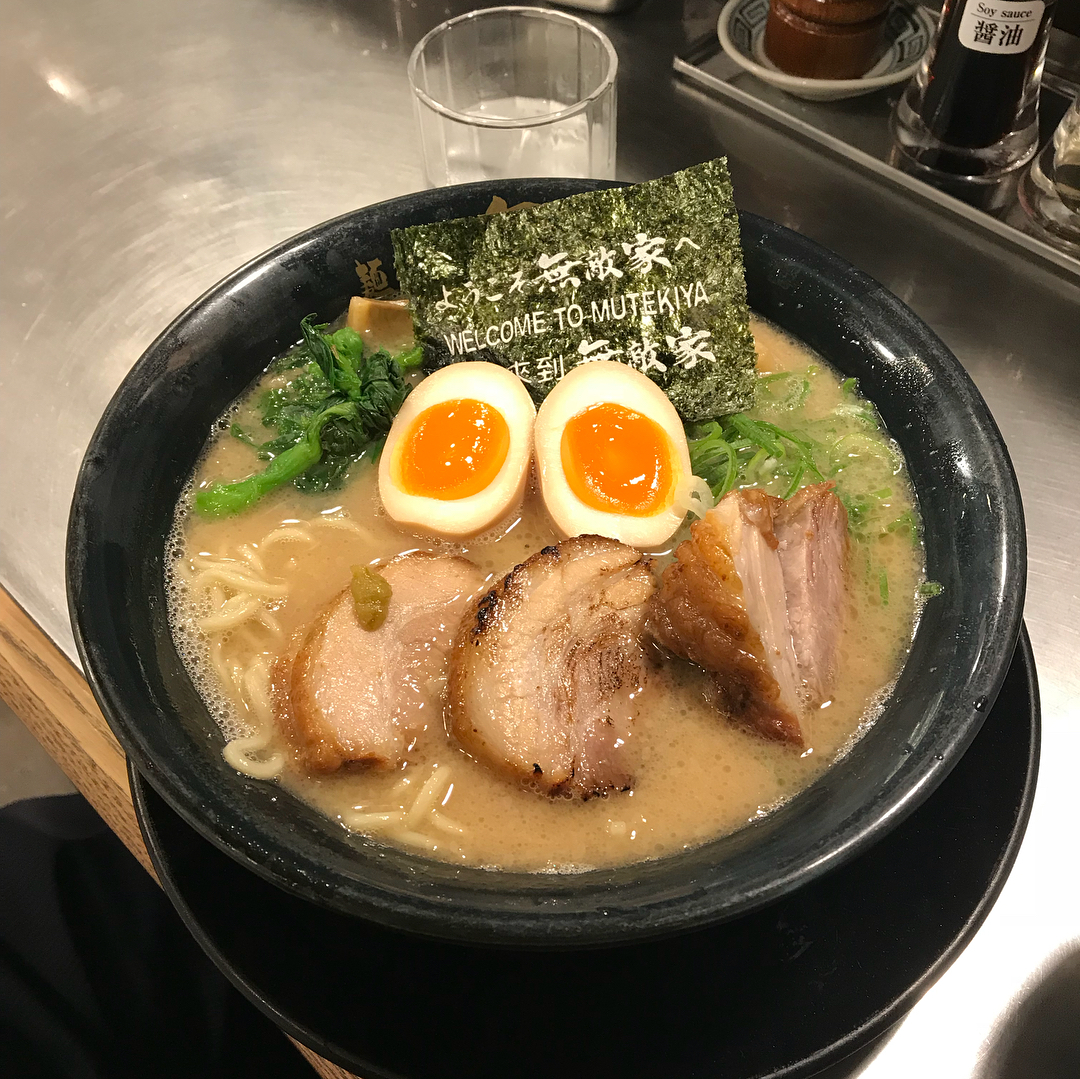 池袋 無敵家 拉麵