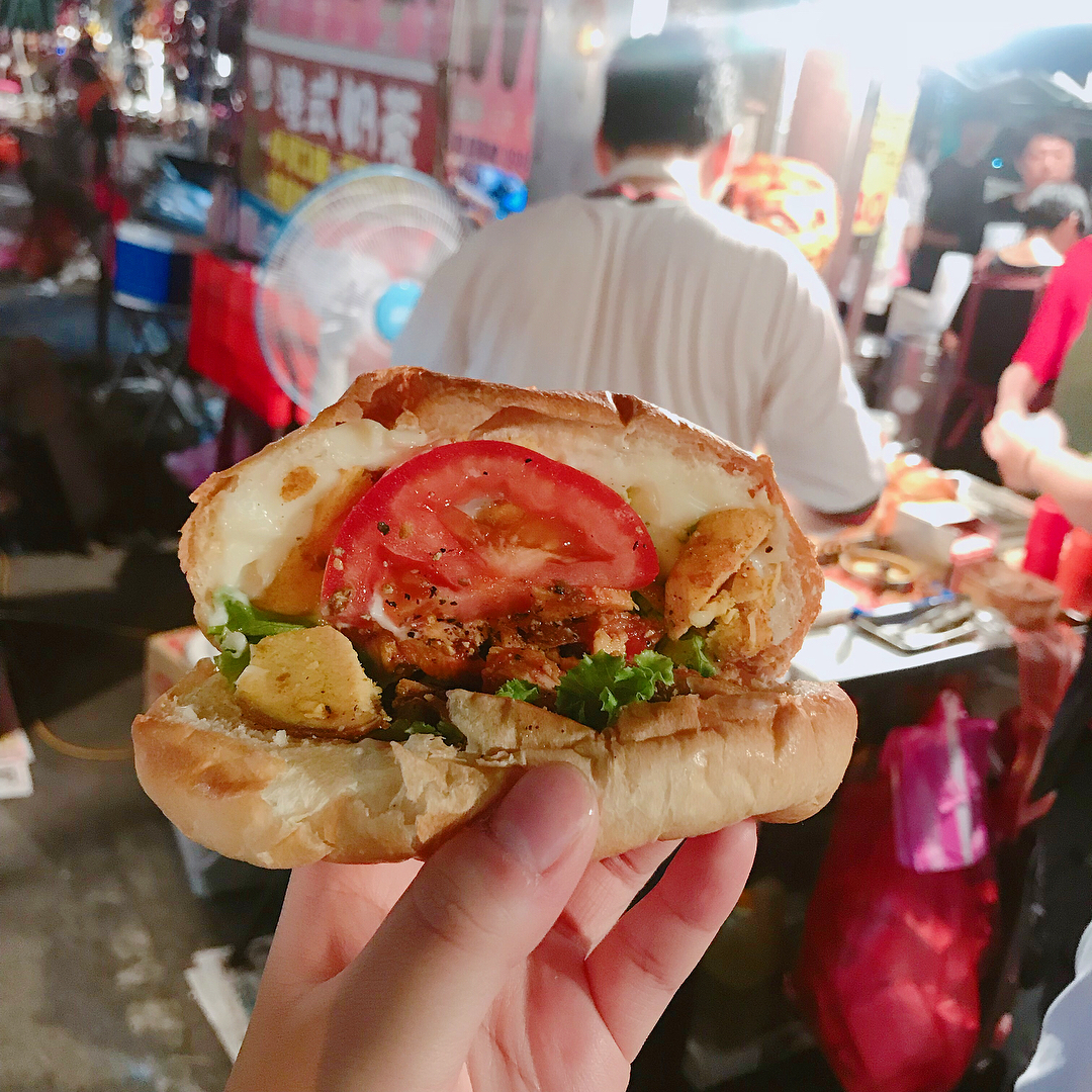 遊台必去！台南夜市美食地圖　武聖夜市　速立邁沙威瑪