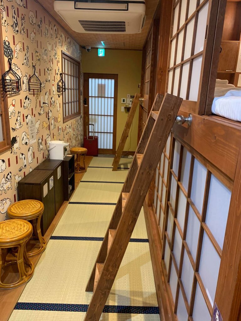 貓客棧：與貓咪共眠的日式住宿