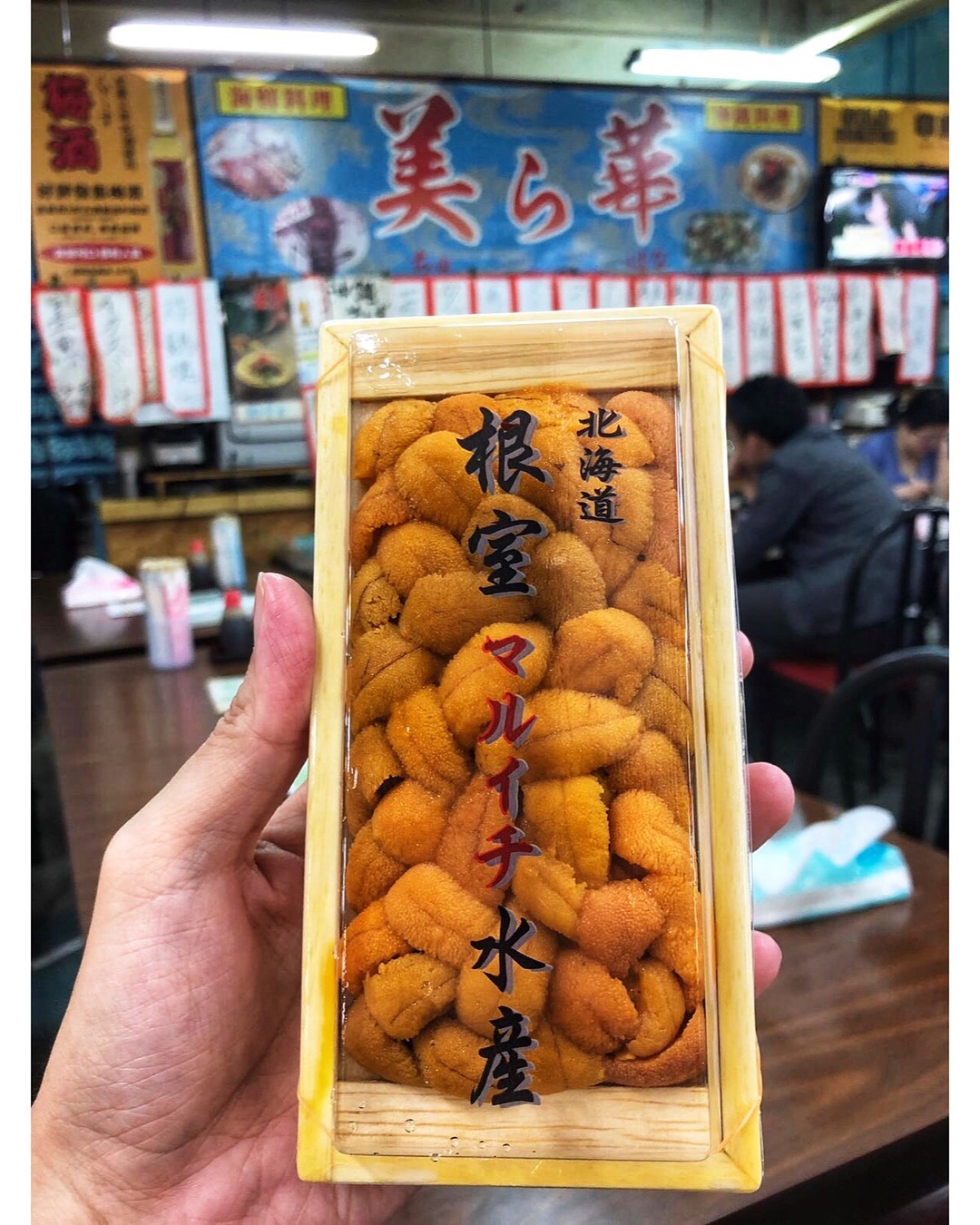 沖繩市場 第一牧志公設市場 Makishi Public Market 沖繩美食 必食 海膽 沖繩海鮮 沖繩手信