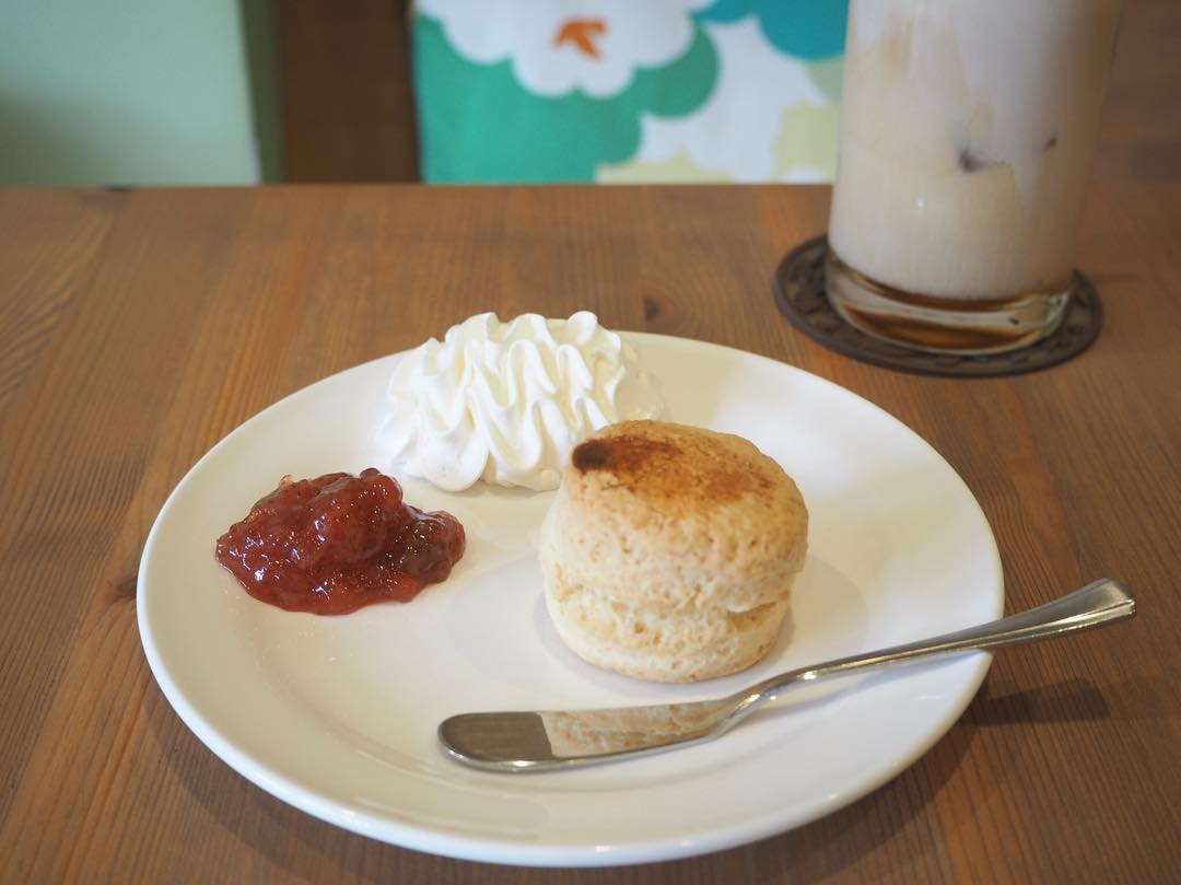 京都車站早餐：ヒイヅルcafe(HIIDURU Cafe)英式鬆餅配咖啡