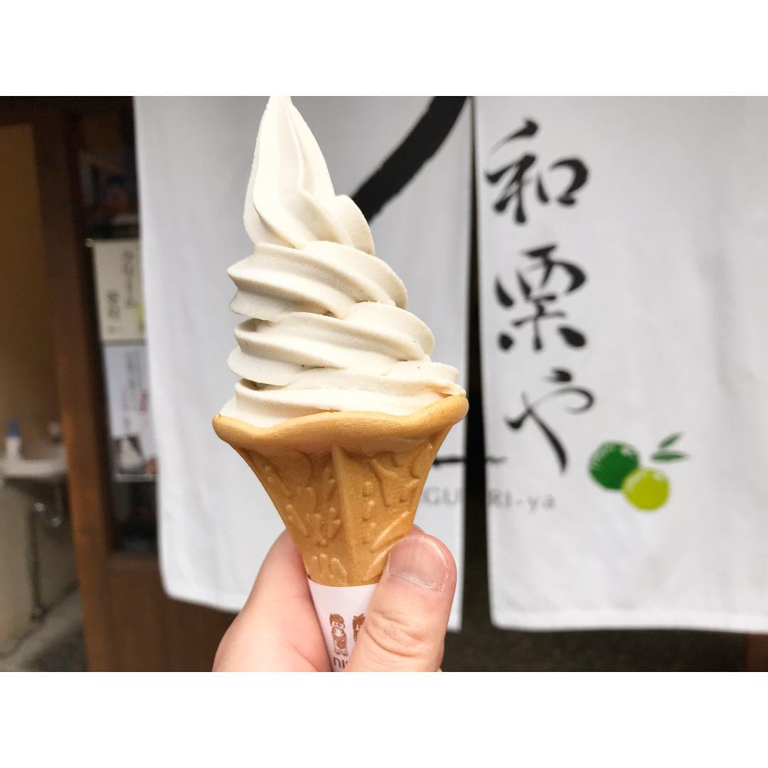 東京下町風情！「谷中銀座商店街」貓奴朝聖地！和栗や