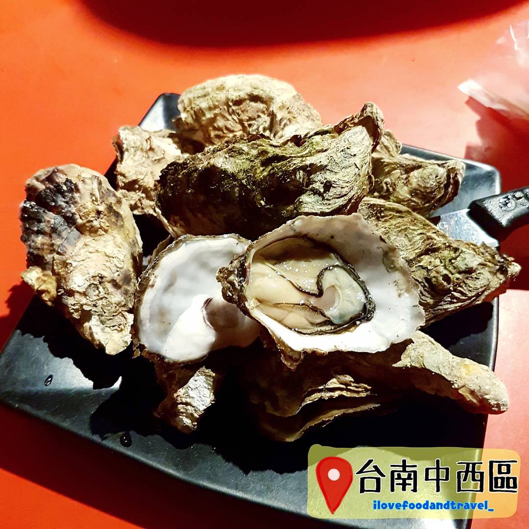 遊台必去！台南夜市美食地圖 武聖夜市　蚵男鮮蚵本舖