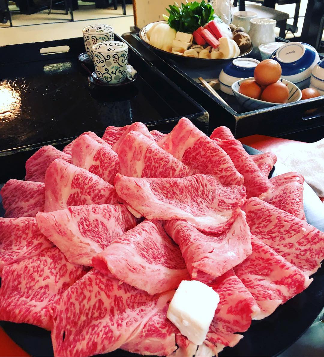 入口即化的和牛!京都壽喜燒三選!三嶋亭