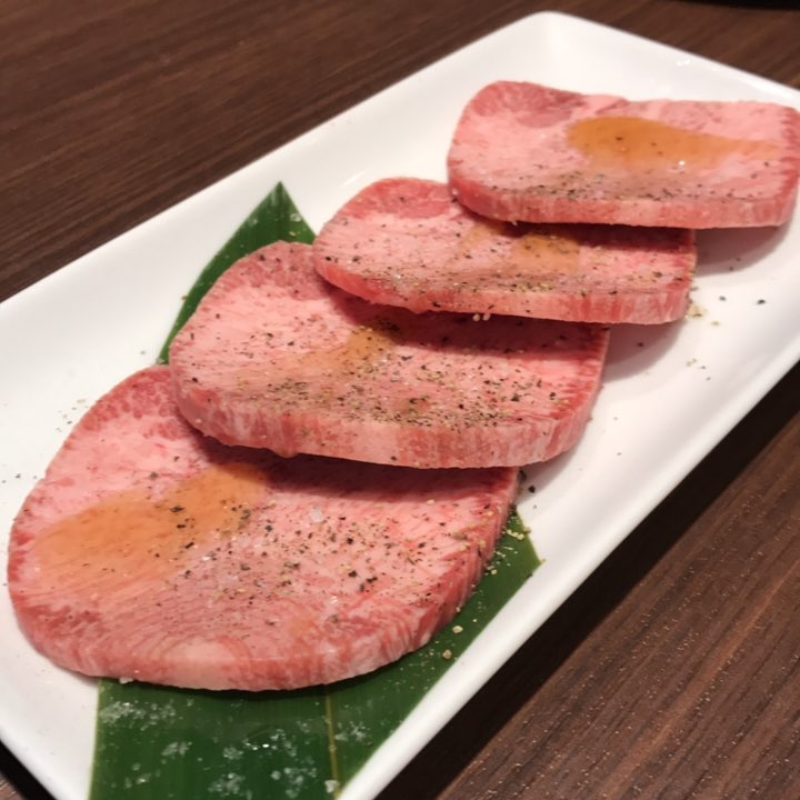 東京必食 新宿燒肉 神戶屋 山形牛 黑毛和牛 炭燒燒肉 但馬牛