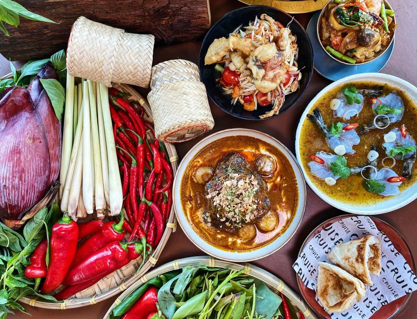Staycation HK 香港好去處 泰國 Staycation Hong Kong 香港Staycation 偽出國 泰式按摩 泰國美食 Praycation KKday KLOOK Staycation優惠