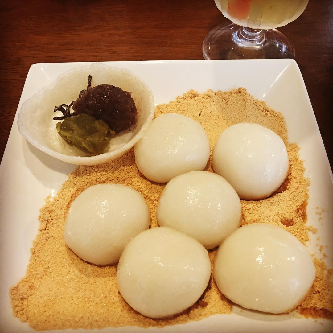 甜品控必試！彩色白玉＠ 大阪白玉專門店「しらたま」 - 黃豆粉白玉