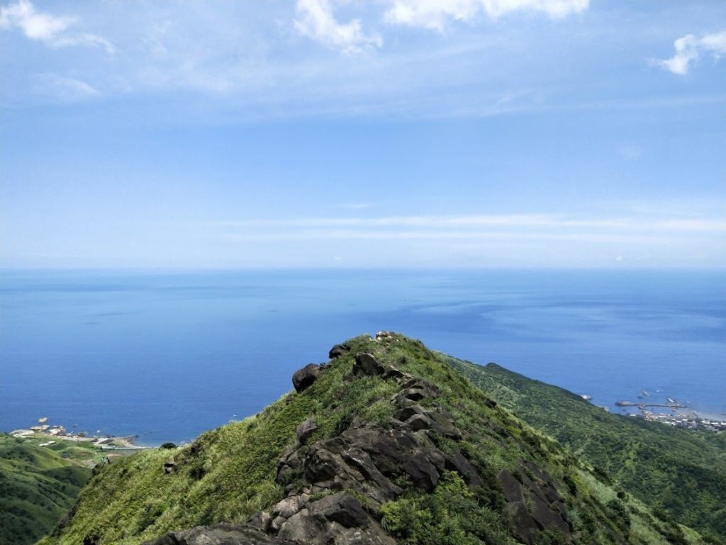 台灣登山 五寮尖登山步道 劍龍稜步道 拉繩步道 拉繩攀岩 攀岩步道 攀岩體驗 皇帝殿登山步道 登山步道 鳶嘴稍來山登山步道 孝子山步道