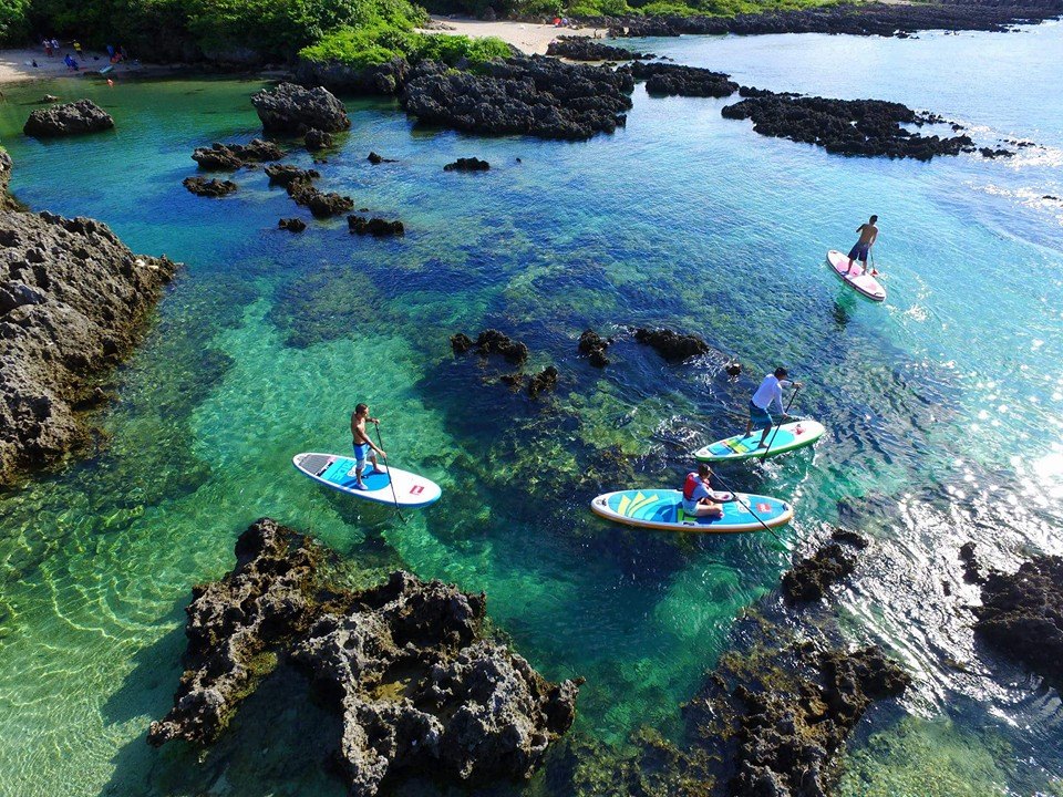 小巴里島岩