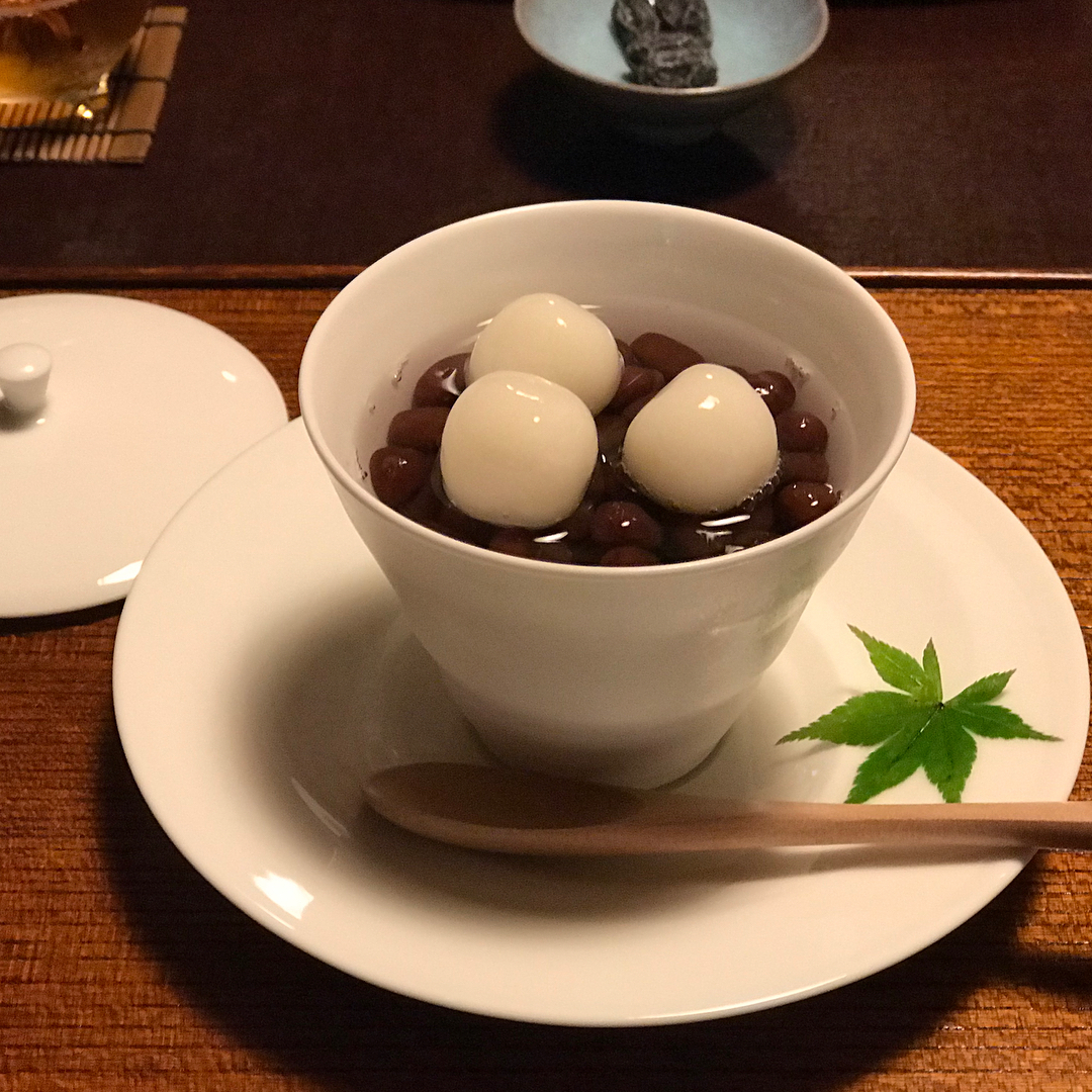 白玉紅豆湯(冷やしぜんざい)|京都抹茶甜品 日式庭園茶屋:茶寮 宝泉 食べログ百大名店之首 和菓子