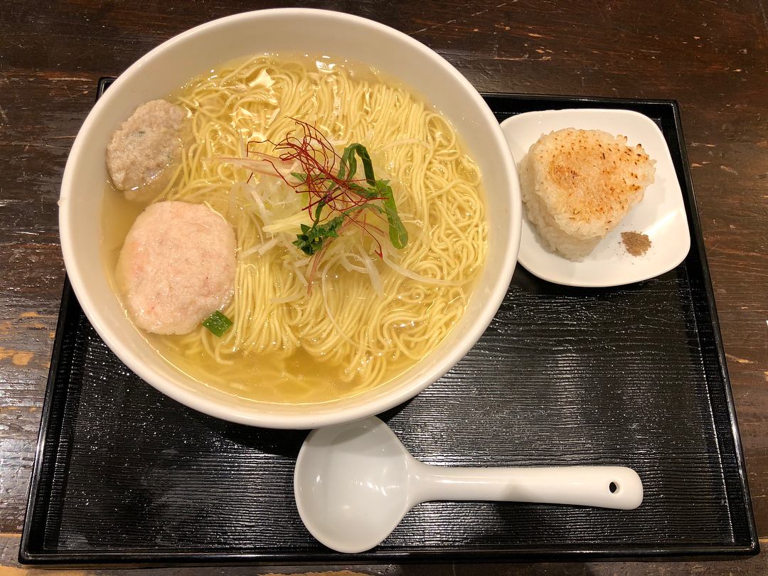 東京必食！新宿美食地圖(拉麵篇) 麵屋 海神 - 原味拉麵＋烤飯糰