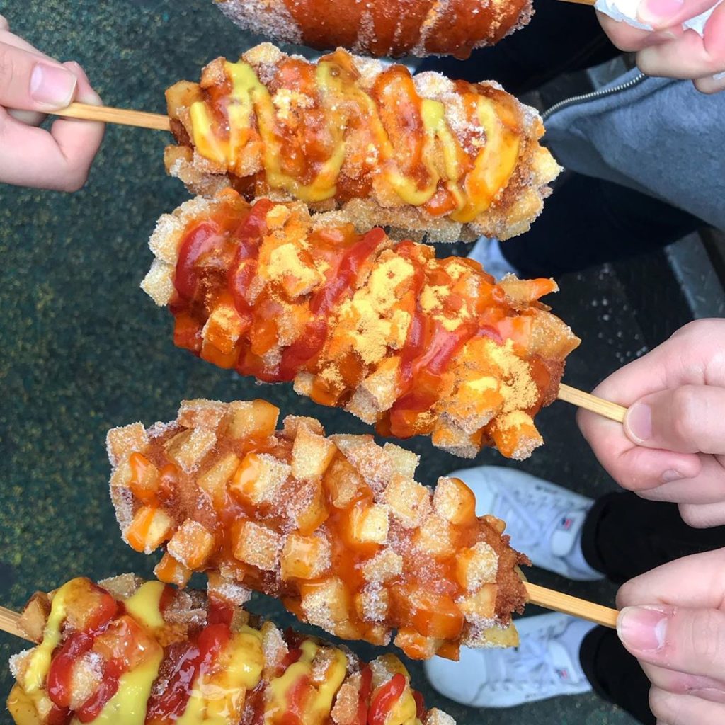 韓國小吃 韓國街頭小吃 韓國小食 韓國街頭小食 首爾小吃 首爾街頭小食 美式炸熱狗  明朗炸熱狗  명랑핫도그 