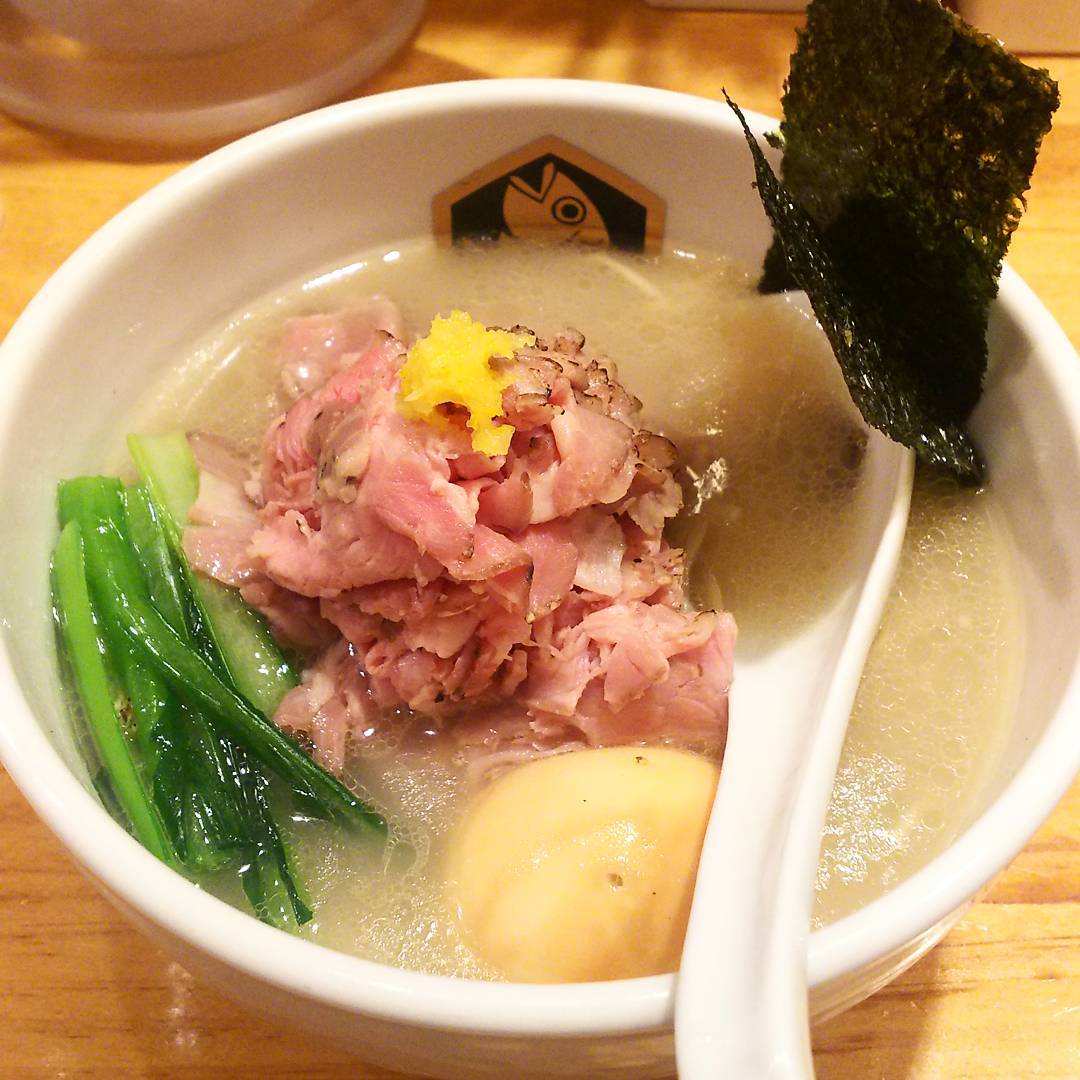 東京必食！魚乾風味！濃厚魚介拉麵三選 麺魚 - 真鯛拉麵