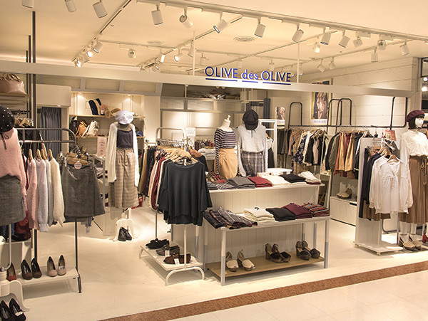 OLIVE des OLIVE WEGO ORiental TRaffic earth music＆ecology red store X-Girl JEANASIS PAGEBOY LOWRYS FARM MAJESTIC LEGON