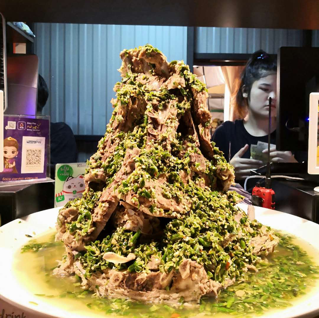 越夜越熱鬧！曼谷必逛十大夜市！(前篇) Ratchada Train Night Market (拉差達火車夜市)