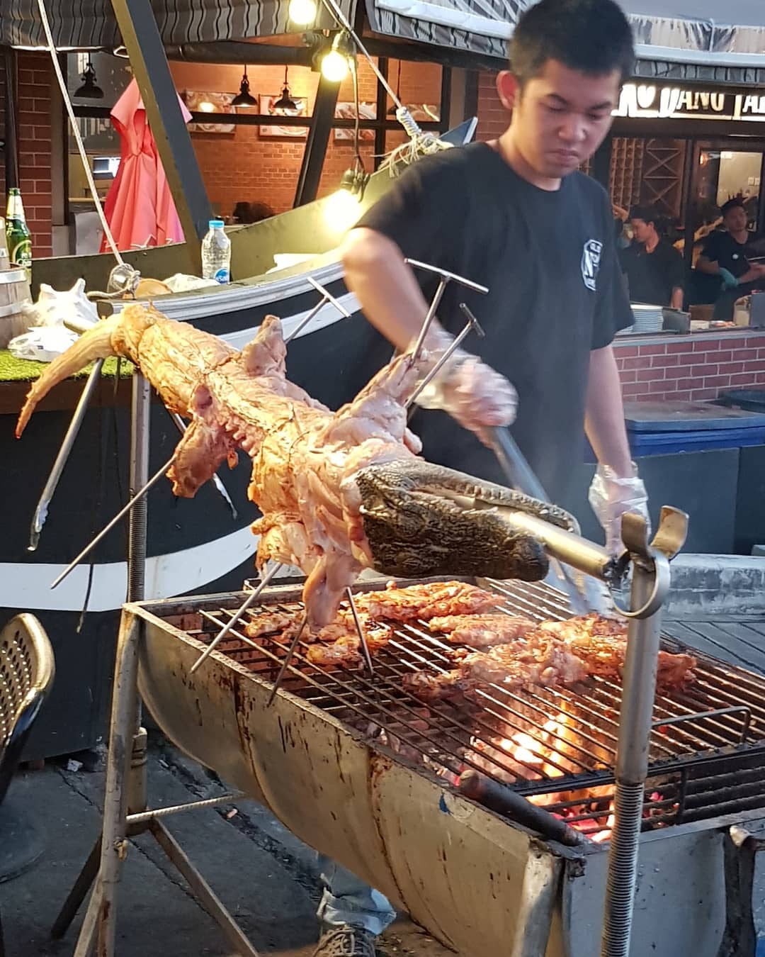 越夜越熱鬧！曼谷必逛十大夜市！(前篇) ASIATIQUE The Riverfront (曼谷河畔夜市)