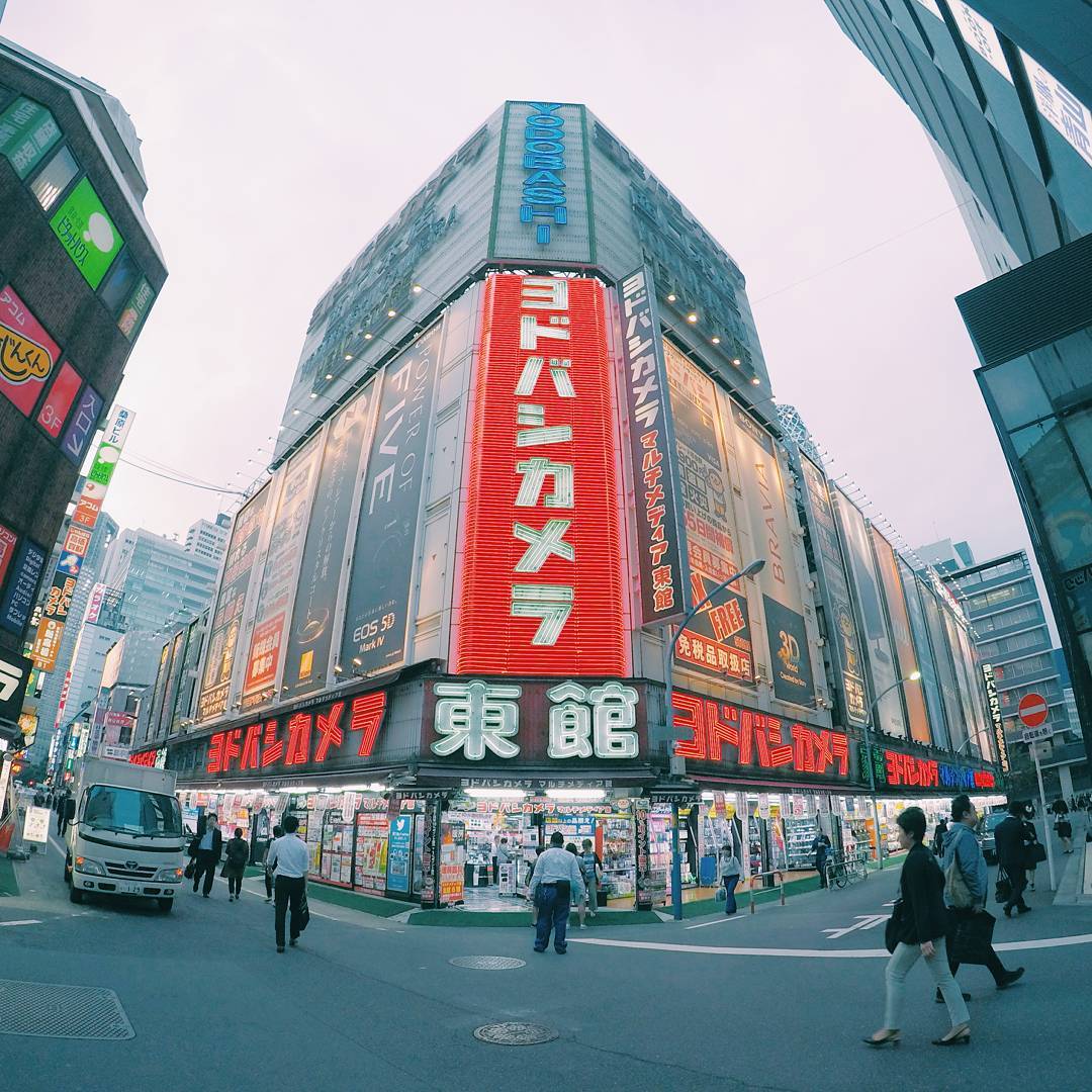 東京逛街必去！新宿3C電器店地圖 友都八喜Yodobashi Camera