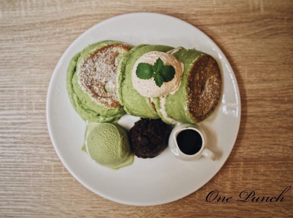 入口鬆餅 台中下午茶 台中甜點 台中舒芙蕾 台中鬆餅 厚Pancake 樂丘廚房 梳乎厘班戟 舒芙蕾鬆餅 home home Kichi ONE PUNCH 一拳咖啡PANCAKE