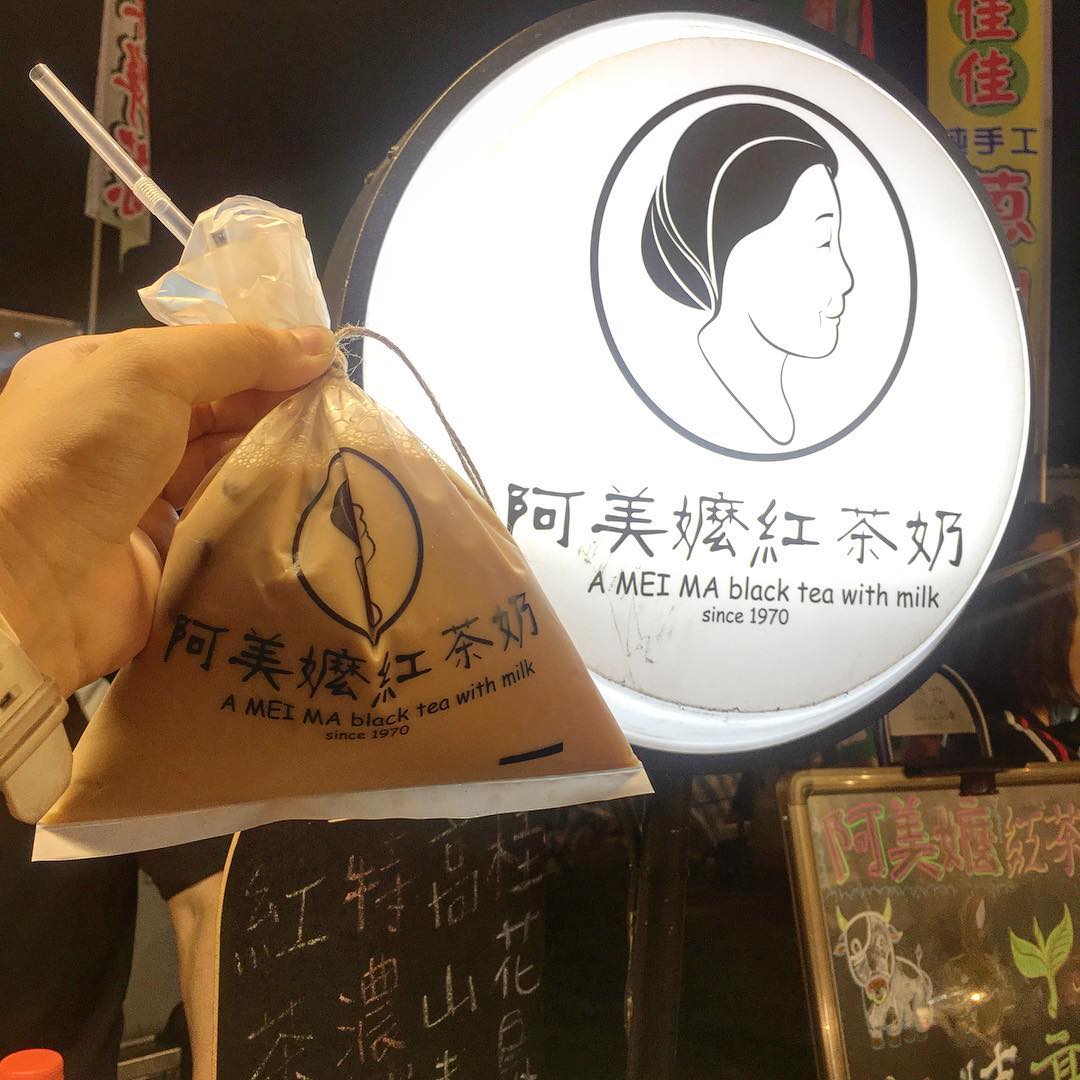 遊台必去！台南夜市美食地圖 大東夜市 阿美嬤紅茶奶