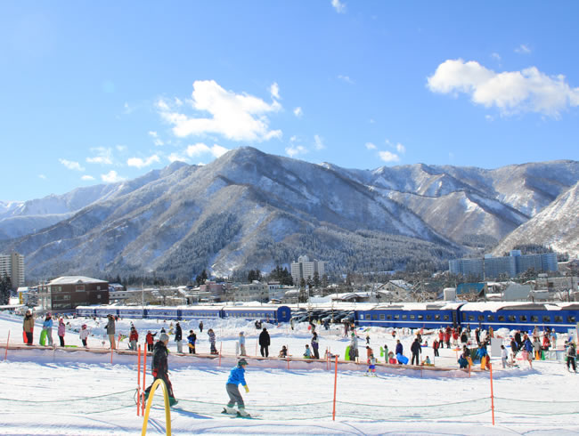 東京越後湯澤 新潟越後湯澤 越後湯澤溫泉 越後湯澤滑雪 越後湯澤景點 越後湯澤交通 越後湯澤住宿 越後湯澤溫泉旅館 越後湯澤行程 越後湯澤一日遊
湯澤中里滑雪度假區（湯沢中里スノーリゾート）
