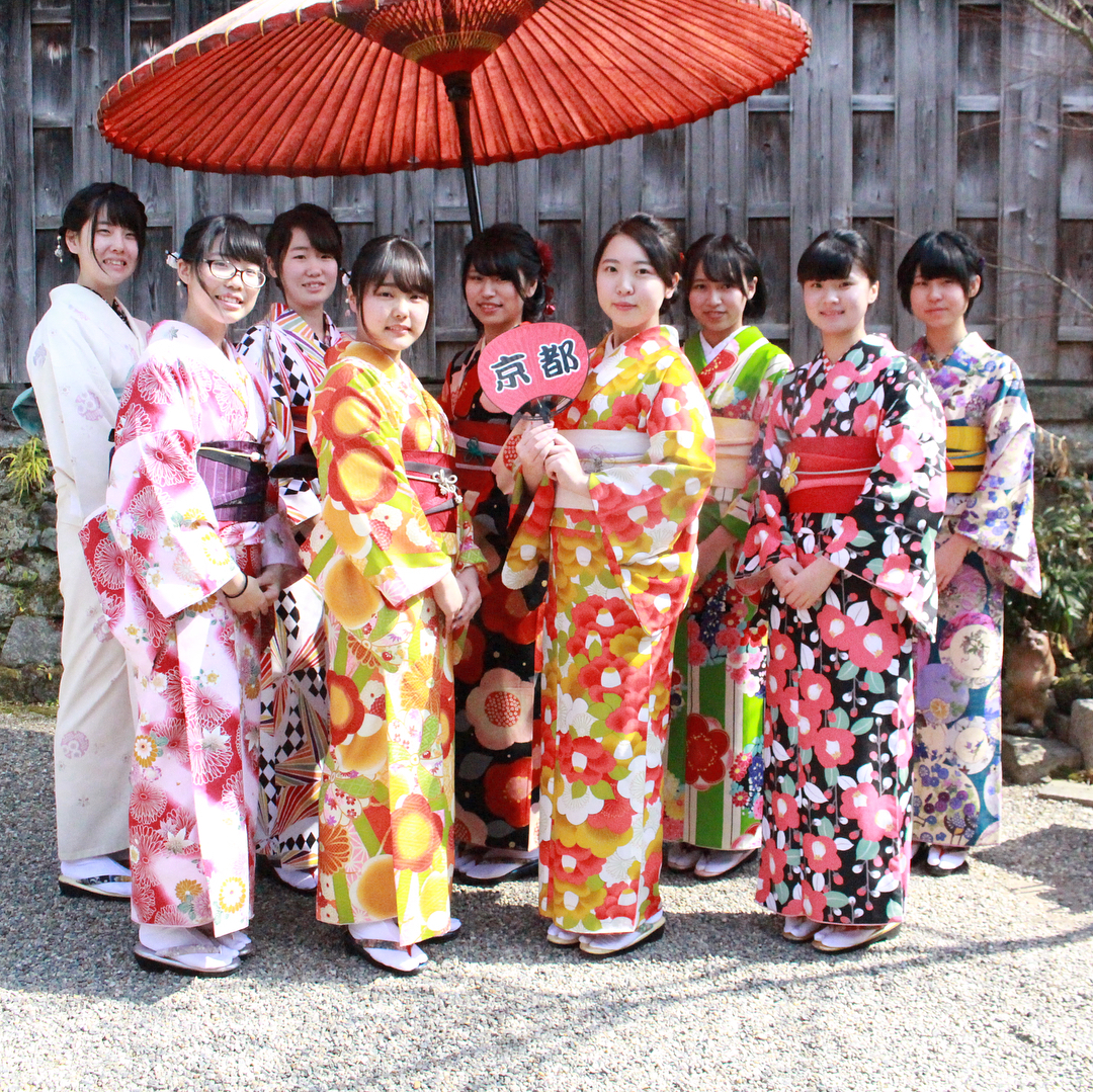近八坂神社、花見小路、白川！京都祇園和服店13選 岡本和服