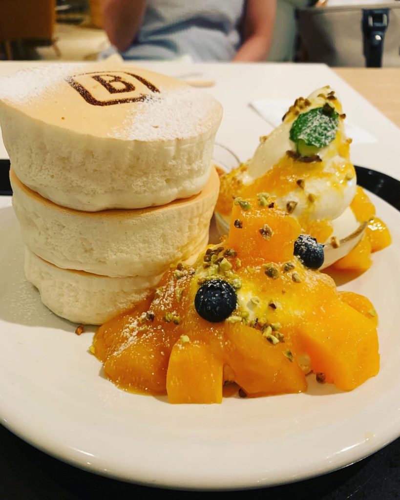 原宿美食 原宿鬆餅 表參道鬆餅 東京Pancake 東京梳乎厘 東京梳芙厘 東京舒芙蕾 東京厚鬆餅 東京鬆餅 東京 Pancake 東京 梳乎厘 東京 梳芙厘 東京 舒芙蕾 東京 厚鬆餅 東京 鬆餅 東京美食 東京必食 東京必吃 東京甜品 涉谷美食 涉谷必吃 涉谷必食 澀谷美食 澀谷必食 澀谷必吃 銀座美食 銀座必吃 銀座必食 512 cafe 512 CAFE&GRILL 茶香 雪之下 雪之下 銀座 BURN SIDE ST CAFE