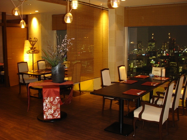 Table 席