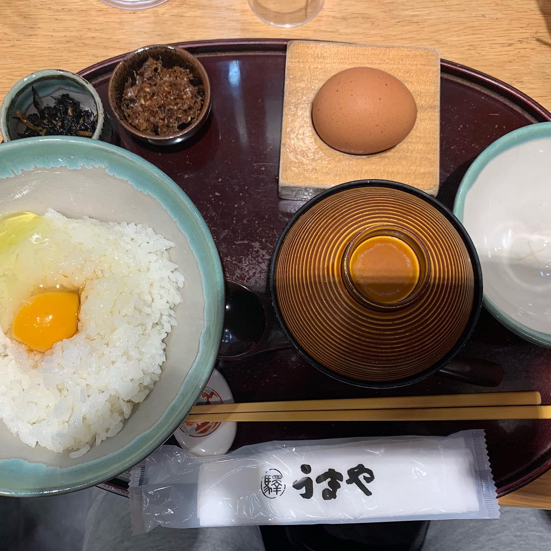 一人份生雞蛋拌飯定食